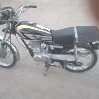 موتور سیکلت ۱۲۵ روشن