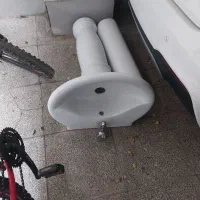 دوعدد روشویی بزرگ باشیر اهرمی