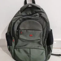 دوتا کیف مدرسه|کیف، کفش، کمربند|ایلام, |دیوار