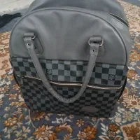 کوله وسایل مادروبچه چرم سالم ونو۵،۶باراستفاده شده