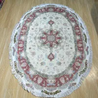 فرش بیضی ۵۰ رج تبریز گل ابریشم