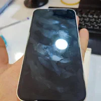 اپل iPhone 13 با حافظهٔ ۲۵۶ گیگابایت