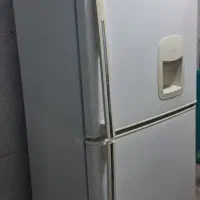 یخچال فریزر سالم وتمیز  ۸۵۰۰