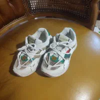 کفش کتانی بچگانه سایز ۳۱