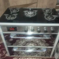 اجاق گاز روی شیشه ای