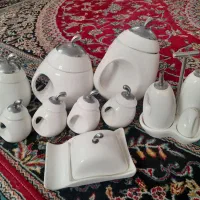 ظروف آشپزخانه