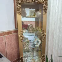 بوفه و ساعت