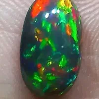 مرکز پخش انواع نگین های کمیاب و کلکسیونی