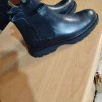 نیم بوت|کیف، کفش، کمربند|مبارکه, |دیوار