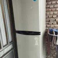 یخچال و فریزر روشن