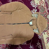 کاپشن برند مکویین|لباس|یاسوج, |دیوار