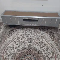 میز تلویزیون کاملا سالم و نو