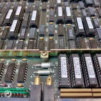 خرید ضایعات الکترونیکی برد و قطعات الکترونیکی