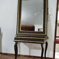 آینه و میز