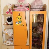 سرویس خواب (تخت، کمد، میز)|تخت و سرویس خواب|شیراز, منطقه هوایی شهید دوران|دیوار