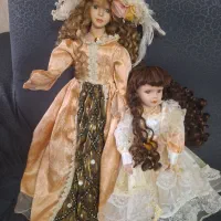 ۲ عدد عروسک خارجی