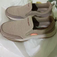 کفش اسکیچرز سایز 41 و نیم