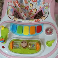 روروئک بی بی فورلایف|کالسکه و لوازم جانبی|ری, جوانمرد قصاب|دیوار