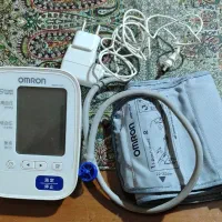 دستگاه فشار خون امرون omron
