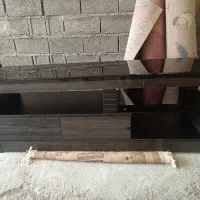 میز تلویزیون کاملا سالم بدون خط خش