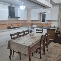 اجاره ۱۳۰ متری سه خواب_ میدان دریاچه_خوش نقشه
