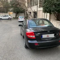 کیا ریو مدل 87