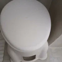 فروش یک عدد توالت فرنگی پلاستیکی سیار جنس مرغوب
