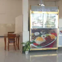 سالن‌ کار خانم‌ برای رستوران