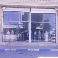 اجاره مغازه  ۲۰۰متری کف و دیوار تا سقف سرامیک زده|اجارهٔ مغازه و غرفه|تاکستان, |دیوار
