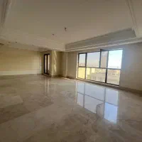 ۲۱۵ متر خوش نقشه ویلایی فاز ۱ چهارباندی