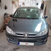 اس دی v8 عروسک