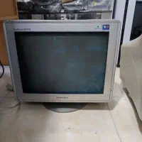 مانیتور crt ، در حد نو ، کاملا سالم و با کیفیت