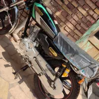 موتور ۲۰۰ زمرد کویر