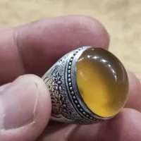 انگشتر عقیق زرد و زمرد