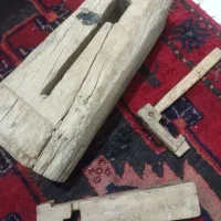 قفل چوبی قدیمی عتیقه