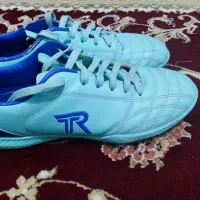 کتونی فوتسال تورف اصل