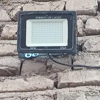 دو عدد پرژکتور