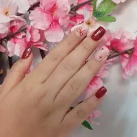 کاشت وطراحی ناخن با بهترین متریال و قیمت منصفانه