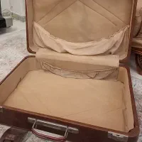 چمدان چرمی قدیمی