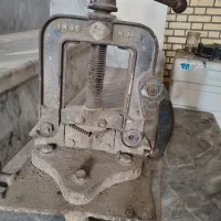 گیره لوله و پمپ تست گاز