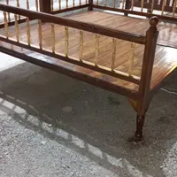 تخت سنتی چوب روس و سپیدار|تخت و سرویس خواب|چهارباغ, |دیوار