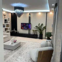 آپارتمان قیطریه ۷۲ متر با دو پارکینگ ۱۲ متر پاسیو