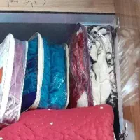 تعدادی لحاف وتشک سالم وتمیز