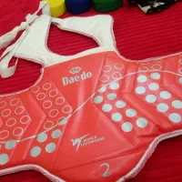 وسایل و لباس تکواندو|تجهیزات ورزشی|برازجان, |دیوار