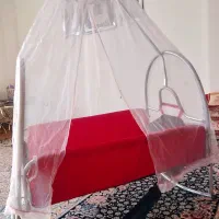 گهواره ی نوزاد