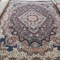 فرش ساوین اصلی به رنگ بادمجانی ،نو|فرش|قم, باغ اشرافی|دیوار