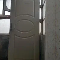 درب چوبی اتاق