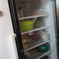 دو عدد یخچال و یک عدد فریزر کشیده