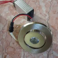 لامپ هالوژن ذره بینی