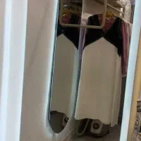 اینه دیواری چراغ دار ال ای دی